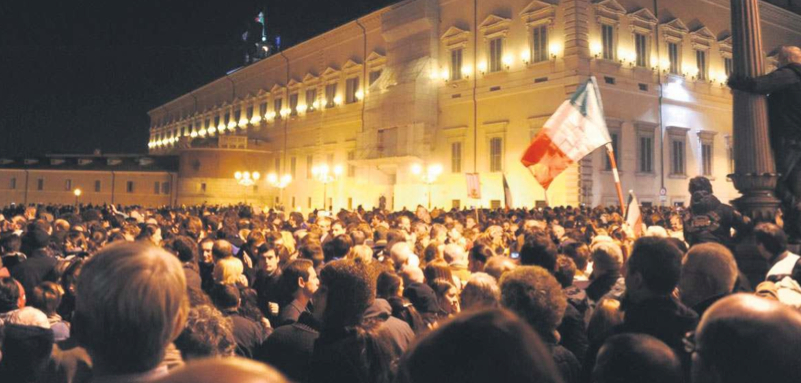 Gente davanti al Quirinale